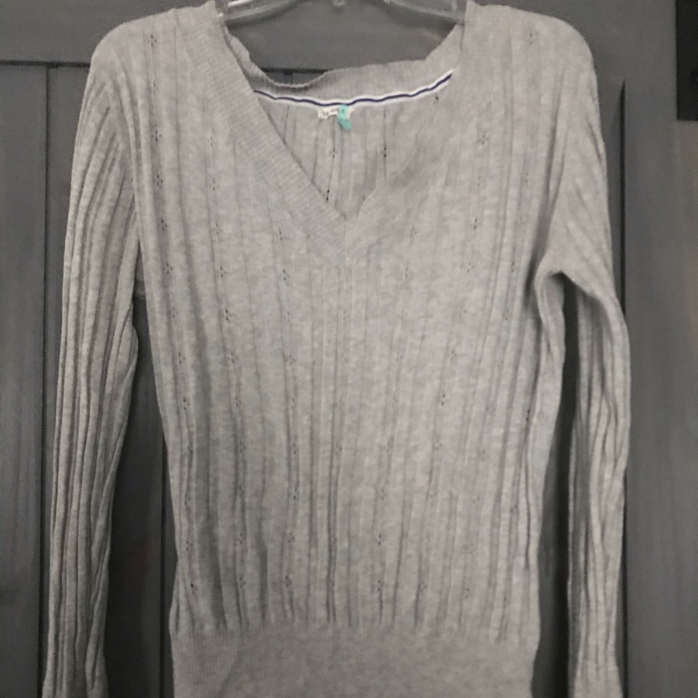 Gray sweater